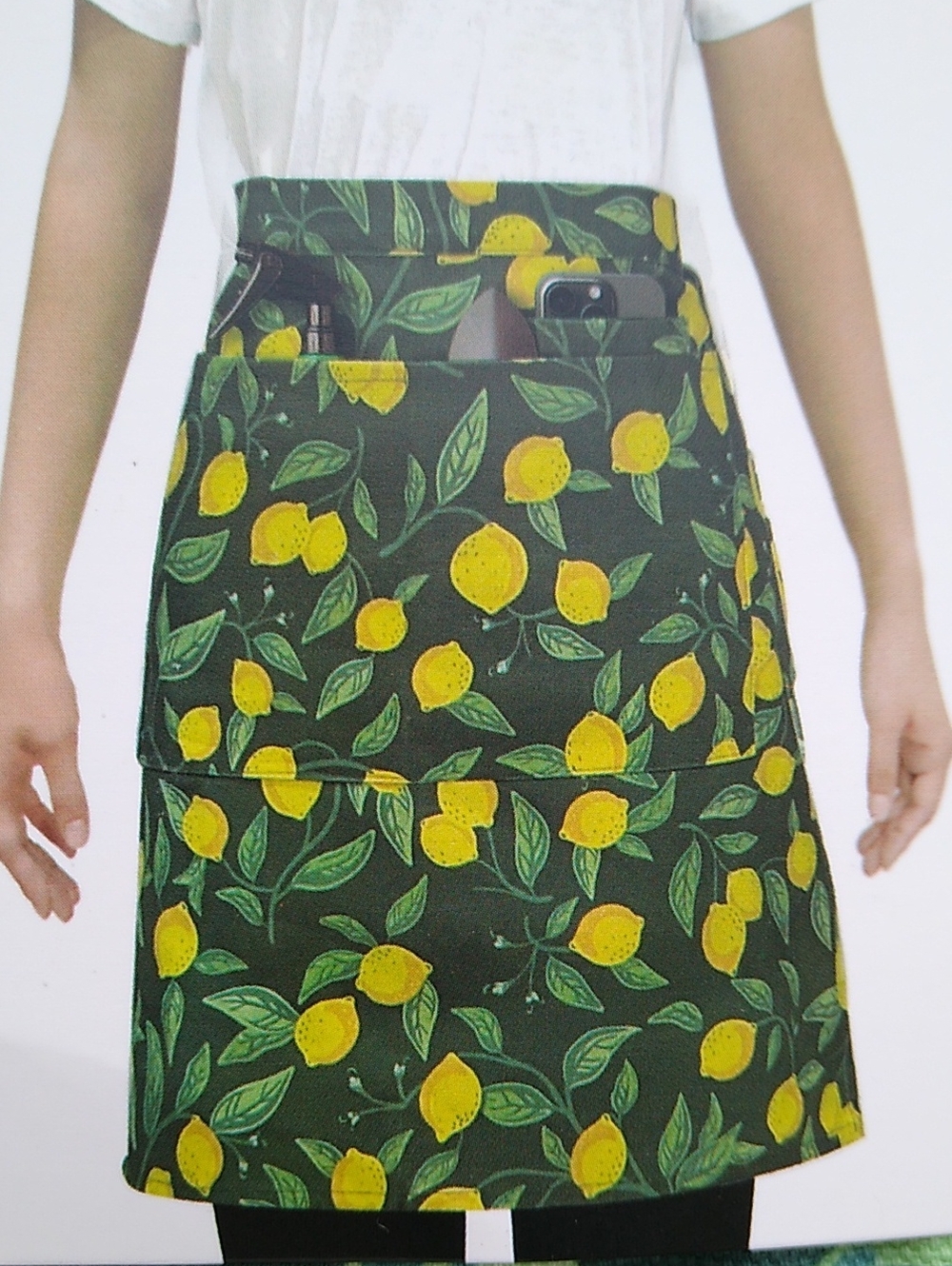 Garden Apron Multi Pockets, 100% Cotton, Farmers Market, Yellow Green Lemon NEW